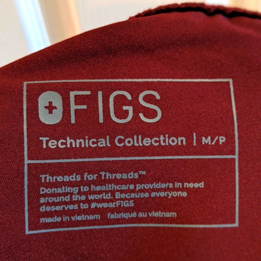 Figs Livingston Burgundy